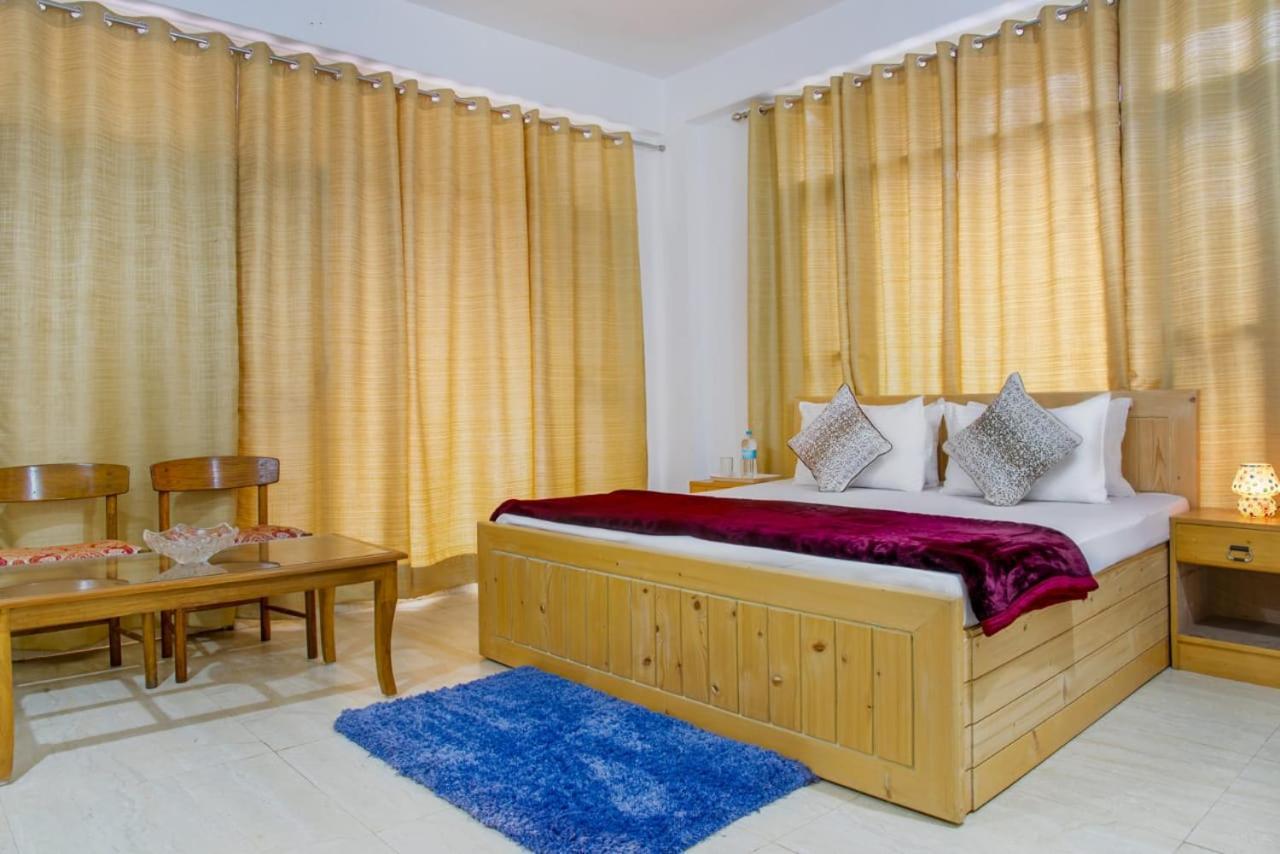 The Western Heights I Serviced Apartments I Pvt Balcony I Lift I Peacefull Area I Family Accomodation I Kasauli I By Exotic Stays Ngoại thất bức ảnh