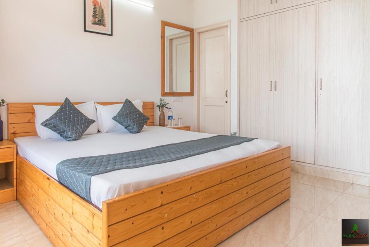 The Western Heights I Serviced Apartments I Pvt Balcony I Lift I Peacefull Area I Family Accomodation I Kasauli I By Exotic Stays Ngoại thất bức ảnh