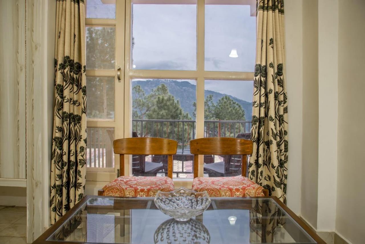 The Western Heights I Serviced Apartments I Pvt Balcony I Lift I Peacefull Area I Family Accomodation I Kasauli I By Exotic Stays Ngoại thất bức ảnh