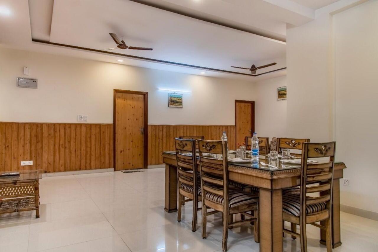 The Western Heights I Serviced Apartments I Pvt Balcony I Lift I Peacefull Area I Family Accomodation I Kasauli I By Exotic Stays Ngoại thất bức ảnh