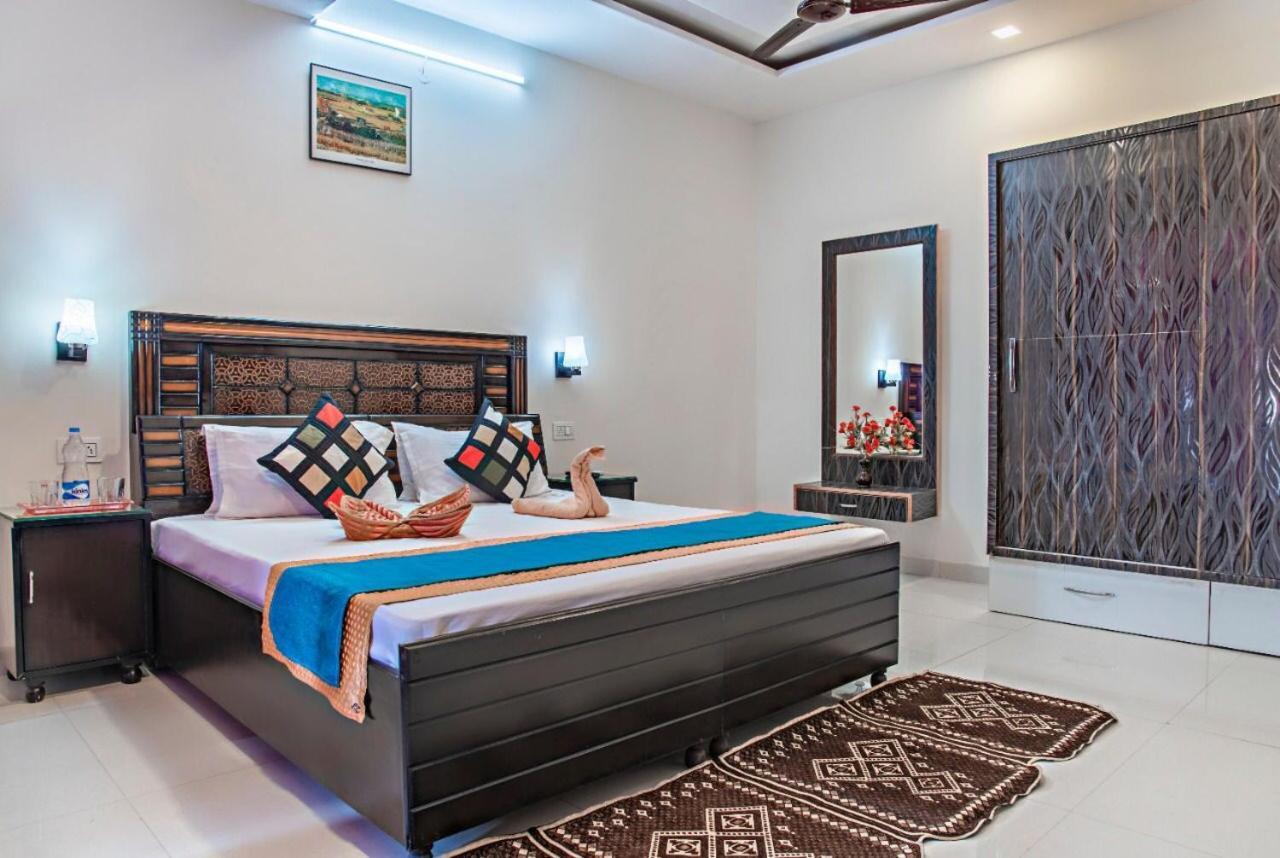 The Western Heights I Serviced Apartments I Pvt Balcony I Lift I Peacefull Area I Family Accomodation I Kasauli I By Exotic Stays Ngoại thất bức ảnh